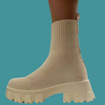 Load image into Gallery viewer, BootyComfort Women’s Casual Fashion Sneakers
